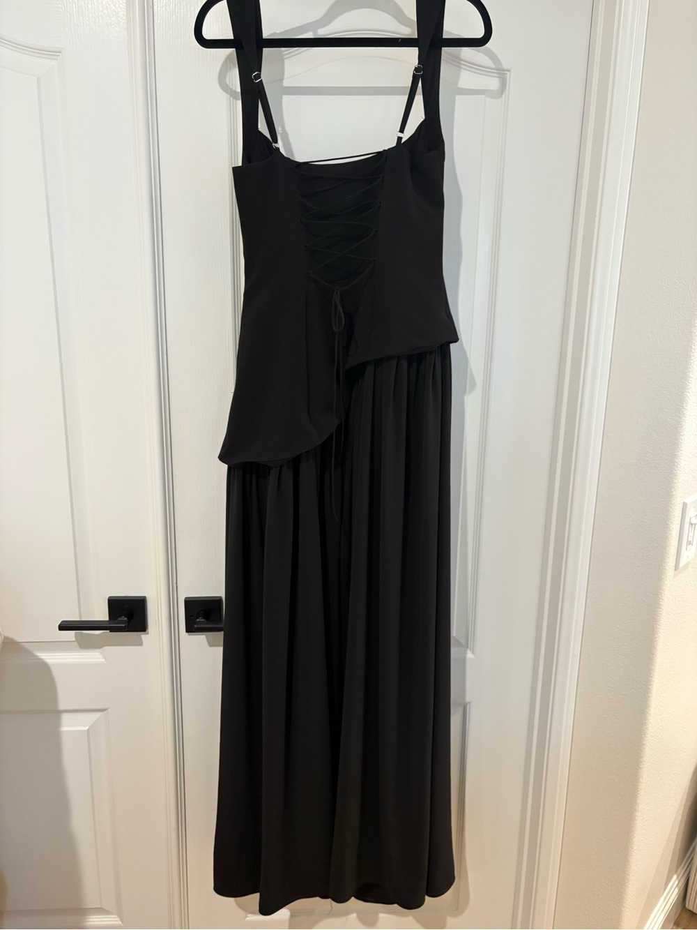 Elegant Black Maxi Dress with Draped Scarf - Picture 9 of 10